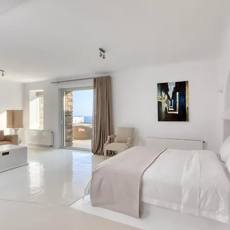 Nyaraló Ainar Tínos