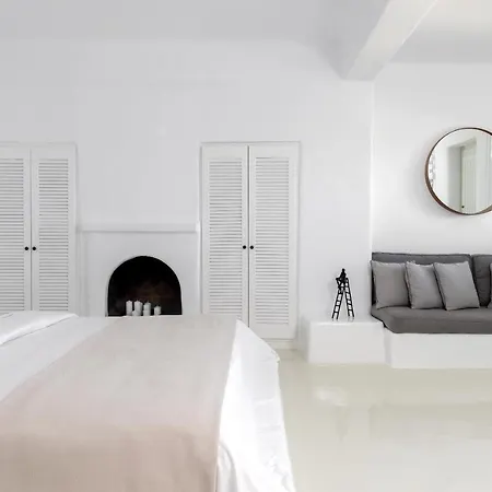 Nyaraló Ainar Tínos