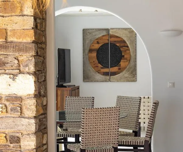 Ainar Holiday home *